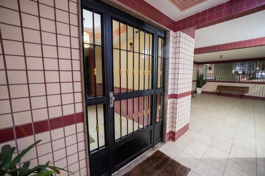 Hall de entrada de apartamento para alugar com 4 quartos, 110m² em Penha Circular, Rio de Janeiro