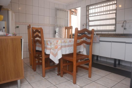 Cozinha de casa à venda com 3 quartos, 100m² em Vila Rica, São Paulo