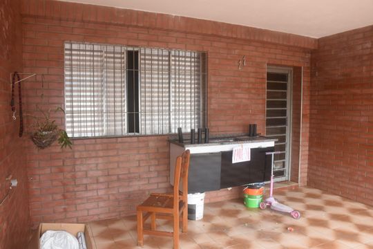 Garagem de casa à venda com 3 quartos, 100m² em Vila Rica, São Paulo