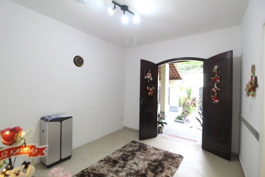 Sala de casa para alugar com 3 quartos, 545m² em Freguesia (jacarepaguá), Rio de Janeiro