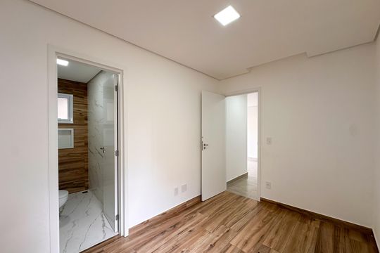 Suíte 1 de apartamento à venda com 2 quartos, 73m² em Jardim do Mar, São Bernardo do Campo