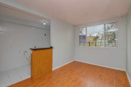 Apartamento para alugar com 3 quartos, 60m² em Jardim Itu, Porto Alegre