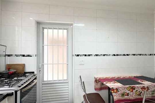 Cozinha de casa à venda com 3 quartos, 150m² em Vila Penteado, São Paulo