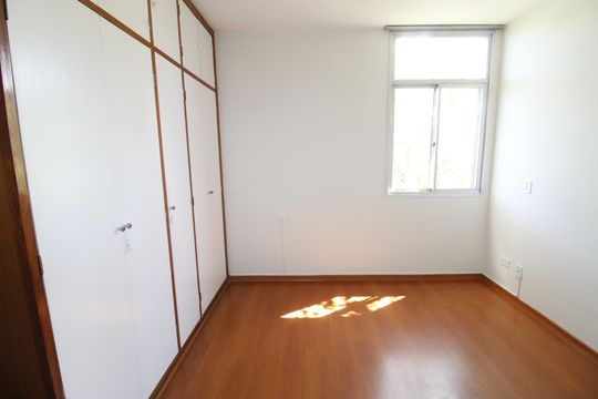 Suíte de apartamento para alugar com 3 quartos, 95m² em Jardim Aquarius, São José dos Campos