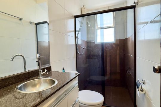 Banheiro Social de apartamento à venda com 3 quartos, 88m² em Jardim America, Belo Horizonte