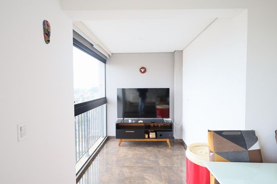 Sala de apartamento à venda com 1 quarto, 42m² em City Bussocaba, Osasco