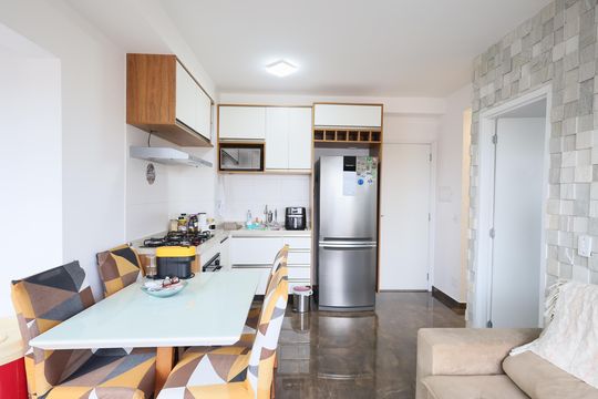 Sala de apartamento à venda com 1 quarto, 42m² em City Bussocaba, Osasco