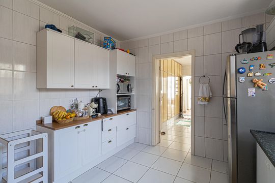 Cozinha de casa à venda com 3 quartos, 120m² em Vila Ré, São Paulo