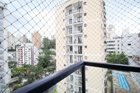 Varanda Suíte  de apartamento para alugar com 3 quartos, 120m² em Vila Andrade, São Paulo