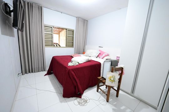 Casa à venda com 2 quartos, 65m² em Parque Amazonia, Goiânia