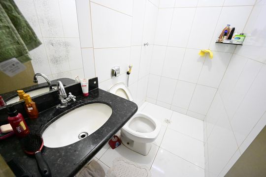 Casa à venda com 2 quartos, 65m² em Parque Amazonia, Goiânia