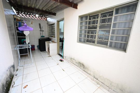 Casa à venda com 2 quartos, 65m² em Parque Amazonia, Goiânia