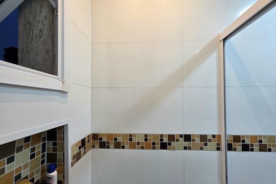 Banheiro da Suíte 2 de casa à venda com 2 quartos, 128m² em Vila Humaita, Santo André