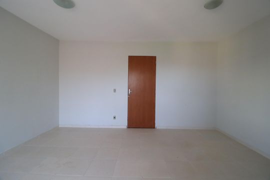Quarto de apartamento para alugar com 1 quarto, 25m² em Jardim Patricia, Uberlândia