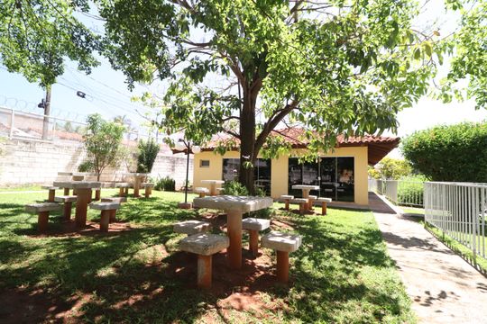 Área comum de apartamento para alugar com 1 quarto, 25m² em Jardim Patricia, Uberlândia