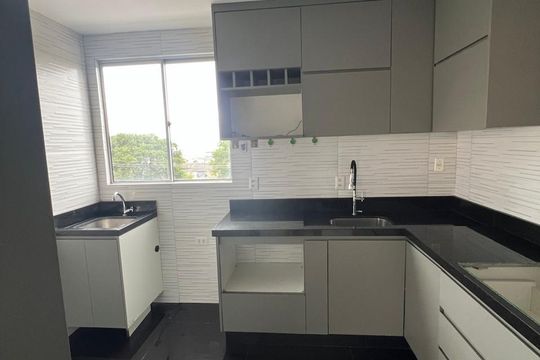 Cozinha de apartamento à venda com 2 quartos, 50m² em Riacho Fundo II - 1A Etapa, Brasília