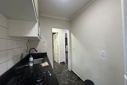 Cozinha de apartamento à venda com 2 quartos, 53m² em Parque Viana, Barueri