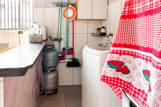 Área de Serviço de casa à venda com 3 quartos, 45m² em Ferrazópolis, São Bernardo do Campo