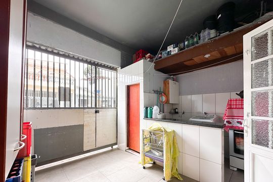 Garagem de casa à venda com 3 quartos, 45m² em Ferrazópolis, São Bernardo do Campo