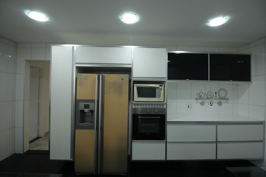Cozinha e Área de Serviço de apartamento para alugar com 2 quartos, 100m² em Macuco, Santos