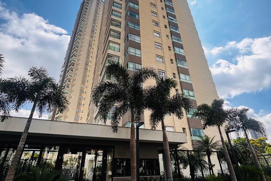 Fachada de apartamento à venda com 3 quartos, 200m² em Alphaville Empresarial, Barueri