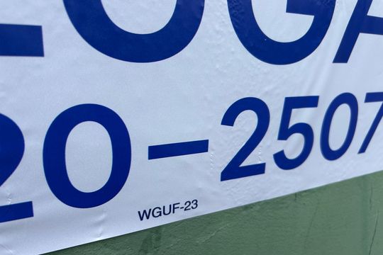 Placa  de apartamento para alugar com 1 quarto, 50m² em Lagoa da Conceição, Florianópolis
