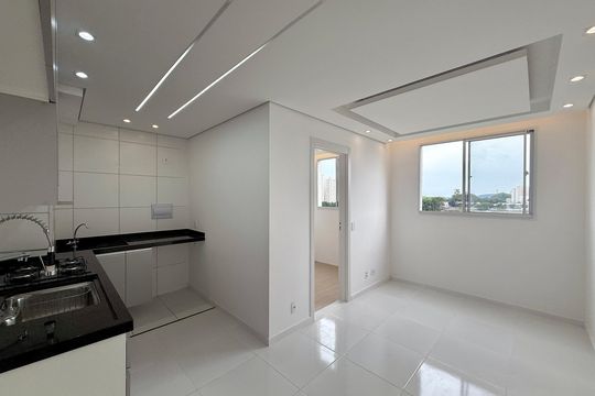 Apartamento para alugar com 2 quartos, 34m² em Jardim São Luís, São Paulo