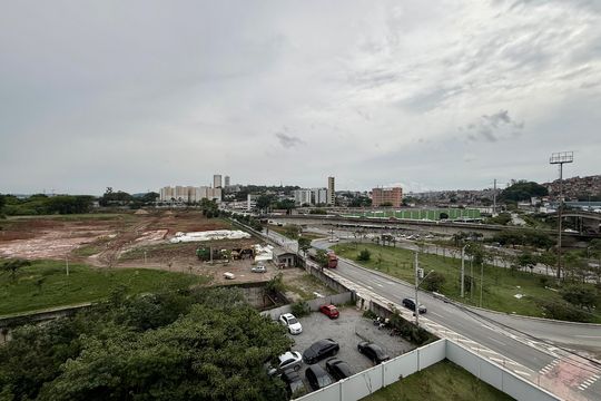 Vista Quarto 2 de apartamento para alugar com 2 quartos, 34m² em Jardim São Luís, São Paulo