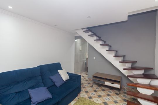 Sala de casa de condomínio à venda com 3 quartos, 52m² em Parada Xv de Novembro, São Paulo
