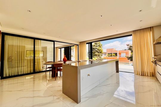 Cozinha  de casa de condomínio à venda com 6 quartos, 620m² em Alphaville, Santana de Parnaíba