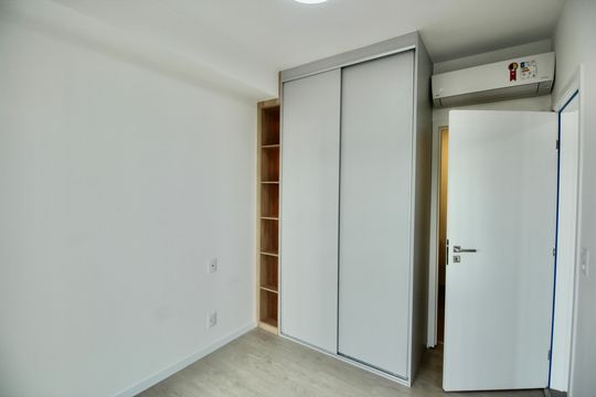 Suíte de apartamento para alugar com 1 quarto, 55m² em Boqueirão, Santos