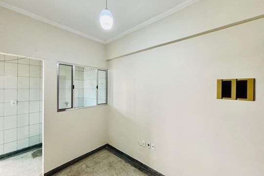 Sala de apartamento para alugar com 1 quarto, 40m² em Jardim Miragaia, São Paulo