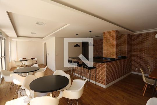Área comum de apartamento para alugar com 2 quartos, 70m² em Ferreira, São Paulo