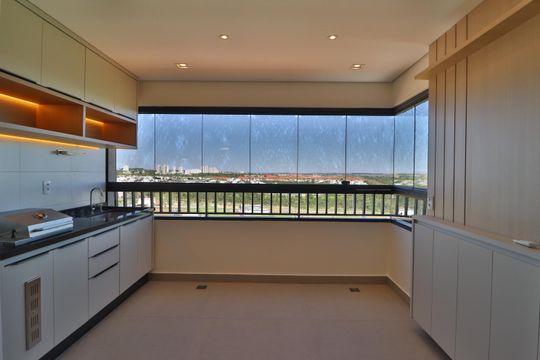 Varanda gourmet de apartamento para alugar com 3 quartos, 115m² em Jardim Sul, Uberlândia