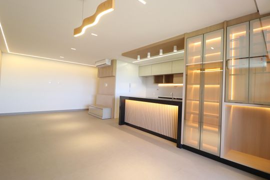 Sala de apartamento para alugar com 3 quartos, 115m² em Jardim Sul, Uberlândia