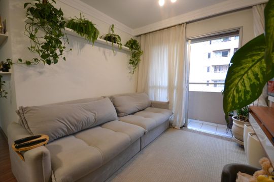 Sala de apartamento à venda com 3 quartos, 64m² em Jardim Jaqueline, São Paulo