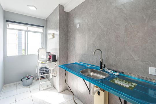 Cozinha de apartamento à venda com 2 quartos, 44m² em Sacoma, São Paulo