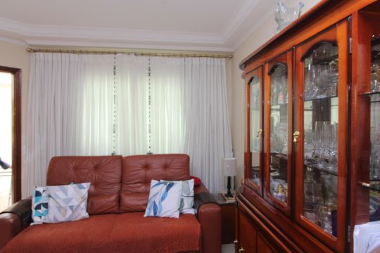 Sala de casa de condomínio para alugar com 3 quartos, 149m² em Vila Lais, São Paulo