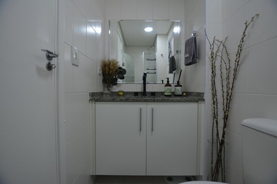 BANHEIRO de apartamento à venda com 2 quartos, 62m² em Vila Gomes, São Paulo
