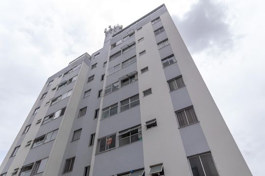 Fachada do bloco de apartamento à venda com 3 quartos, 60m² em Guarani, Belo Horizonte