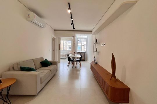 Apartamento para alugar com 2 quartos, 70m² em Copacabana, Rio de Janeiro