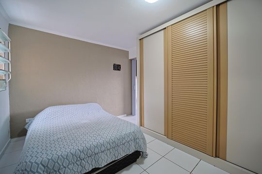 Quarto  de casa à venda com 1 quarto, 120m² em Jardim Fernandes, São Paulo