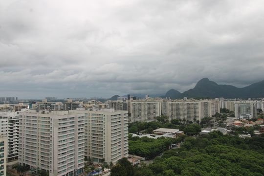 Terraço - Vista de apartamento à venda com 2 quartos, 140m² em Barra Olímpica, Rio de Janeiro