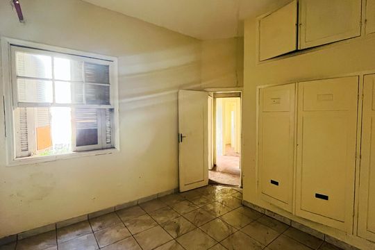 Casa à venda com 5 quartos, 304m² em Centro, Campinas