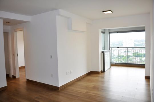 Apartamento para alugar com 2 quartos, 80m² em City América, São Paulo