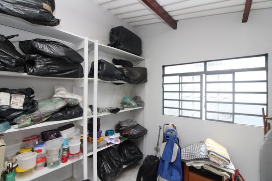 Quarto externo de casa à venda com 3 quartos, 120m² em Vila Buenos Aires, São Paulo