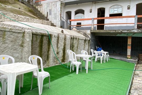 Área externa de kitnet/studio para alugar com 1 quarto, 24m² em Piedade, Rio de Janeiro