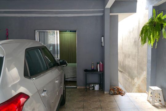 Garagem de casa à venda com 3 quartos, 160m² em Jardim Cumbica, Guarulhos