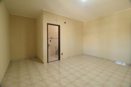 Casa para alugar com 4 quartos, 200m² em Vila Aeroporto, Campinas