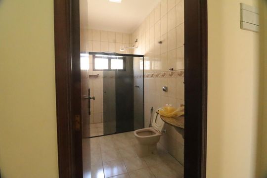 Casa para alugar com 4 quartos, 200m² em Vila Aeroporto, Campinas